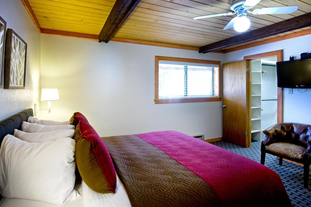 Sitzmark Sports Lodge Red River Exteriér fotografie