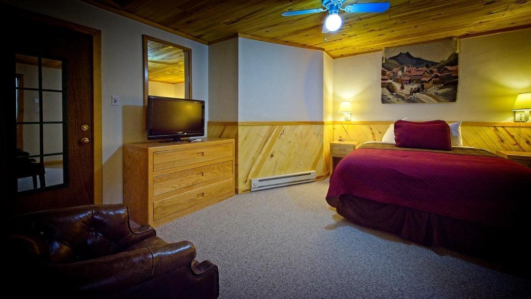 Sitzmark Sports Lodge Red River Exteriér fotografie